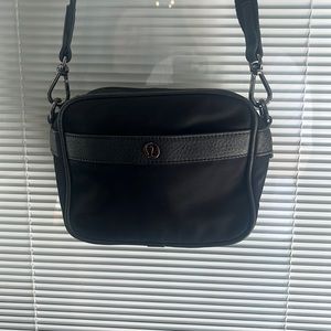 Lululemon Crossbody Camera Bag
